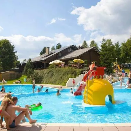 Camping Luxe Stacaravan Op Petite Suisse